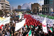 راهپیمایی ۲۲ بهمن در کرمانشاه آغاز شد+فیلم