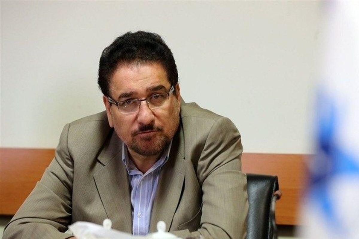 انتقاد از عملکرد وزیر کشور در تامین امنیت خط انتقال آب شرب استان یزد