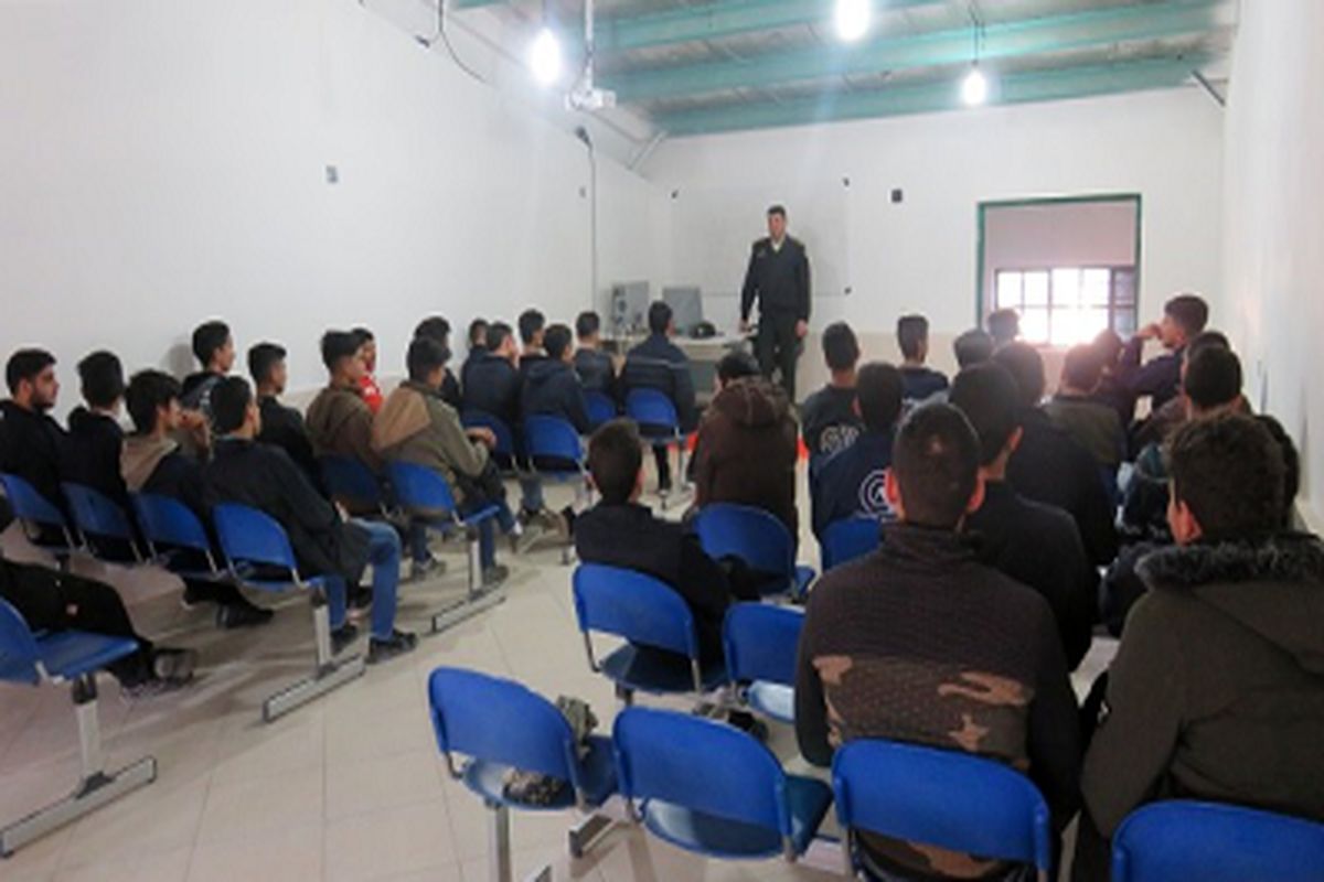 برگزاری کارگاه آموزشی امنیت اخلاقی ‏در مرکز آموزش فنی و حرفه ای شهرستان اردستان