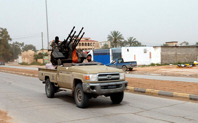 هدف قرار دادن چندین پایگاه در طرابلس توسط نیروهای حفتر