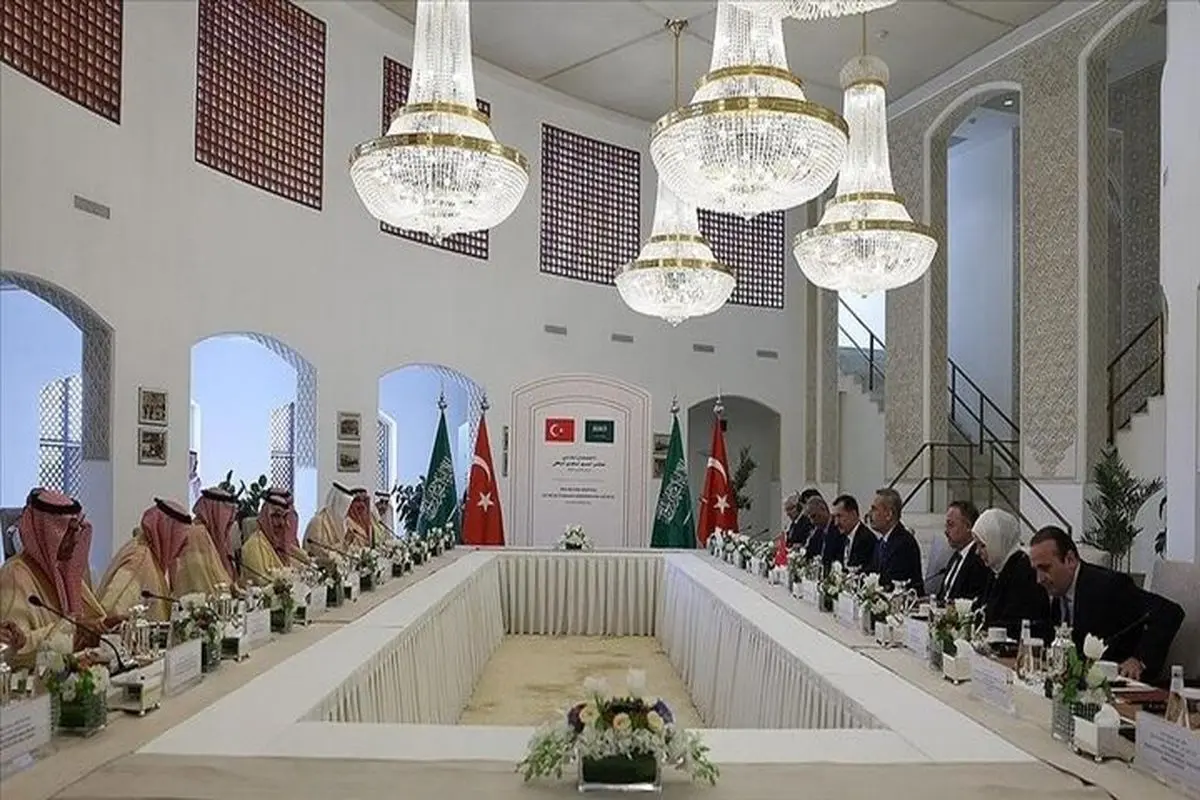 «هاکان فیدان» با «فیصل بن فرحان» دیدار کرد