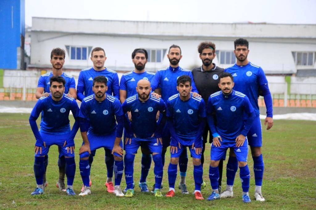 تیم را از خوزستان خارج نمی کنیم / فوتبال استان را تضعیف کرده اند