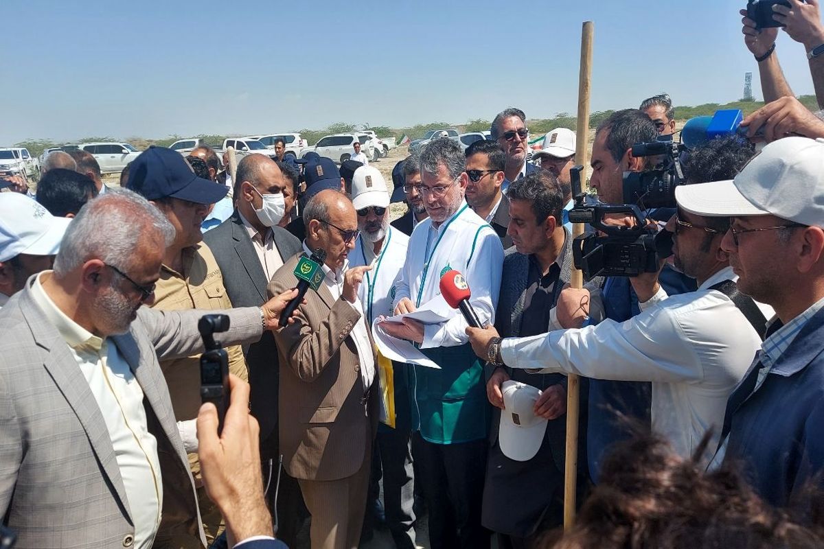 بهره برداری از ۱۵۳ پروژه در سفر وزیر جهادکشاورزی به سیستان و بلوچستان 