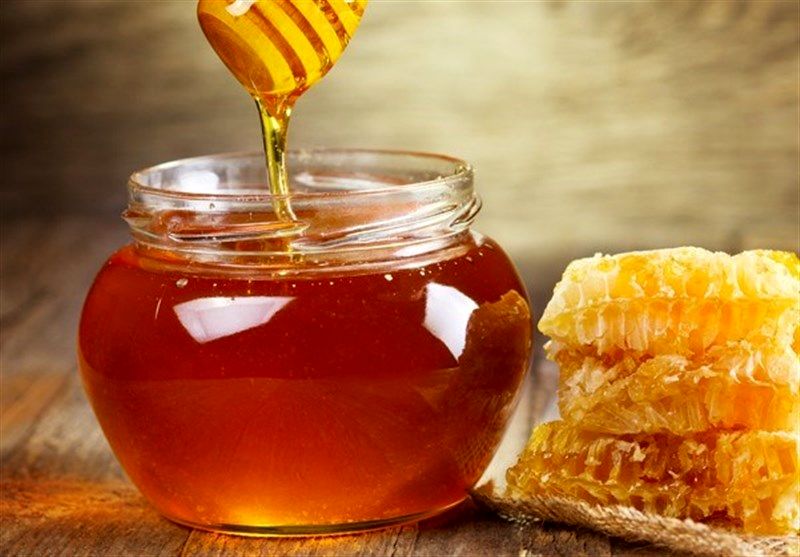 کشف 2 تن عسل تقلبی در فریدن