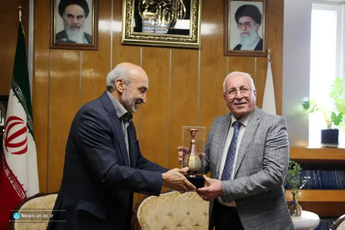 تفاهم‌نامه همکاری میان دانشگاه تهران و هیأت عراقی امضا شد