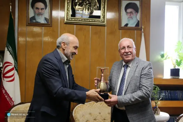 تفاهم‌نامه همکاری میان دانشگاه تهران و هیأت عراقی امضا شد