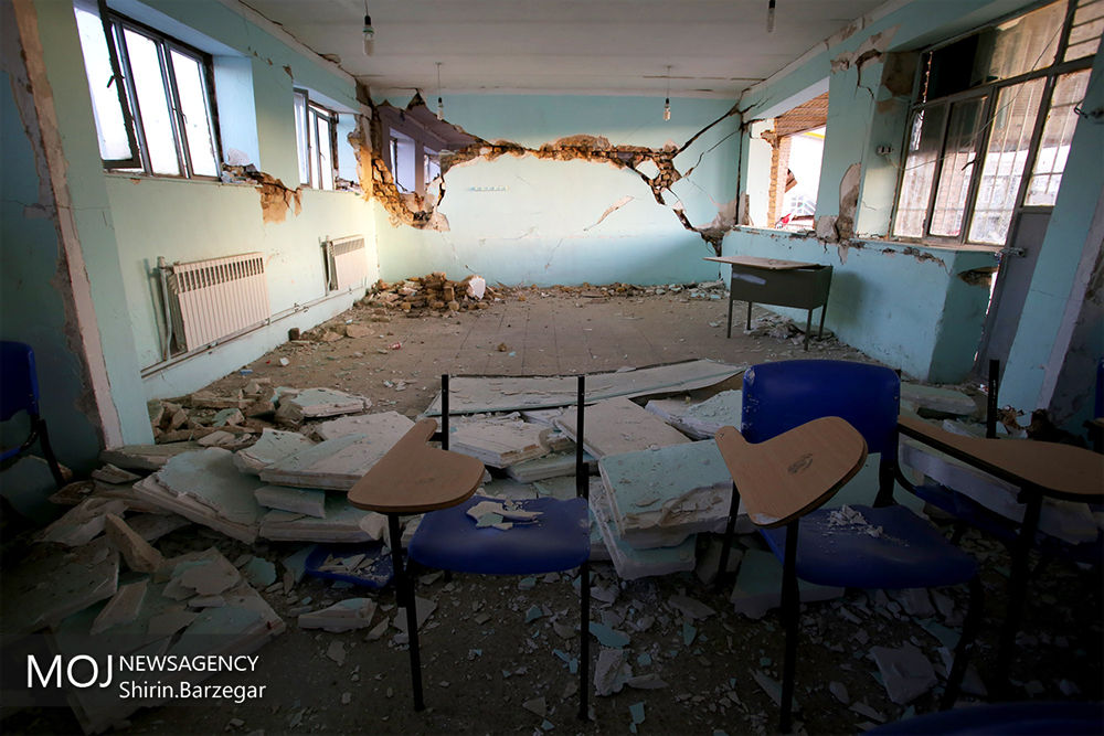 تخریب مدارس در سرپل ذهاب پس از زلزله