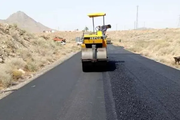 معاون وزیر راه از سرمایه ۹ هزار همتی شبکه راه‌های کشور خبر داد