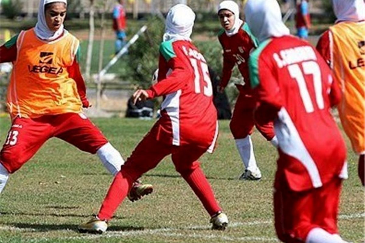 پیروزی پرگل دختران فوتبالیست ایران برابر سنگاپور