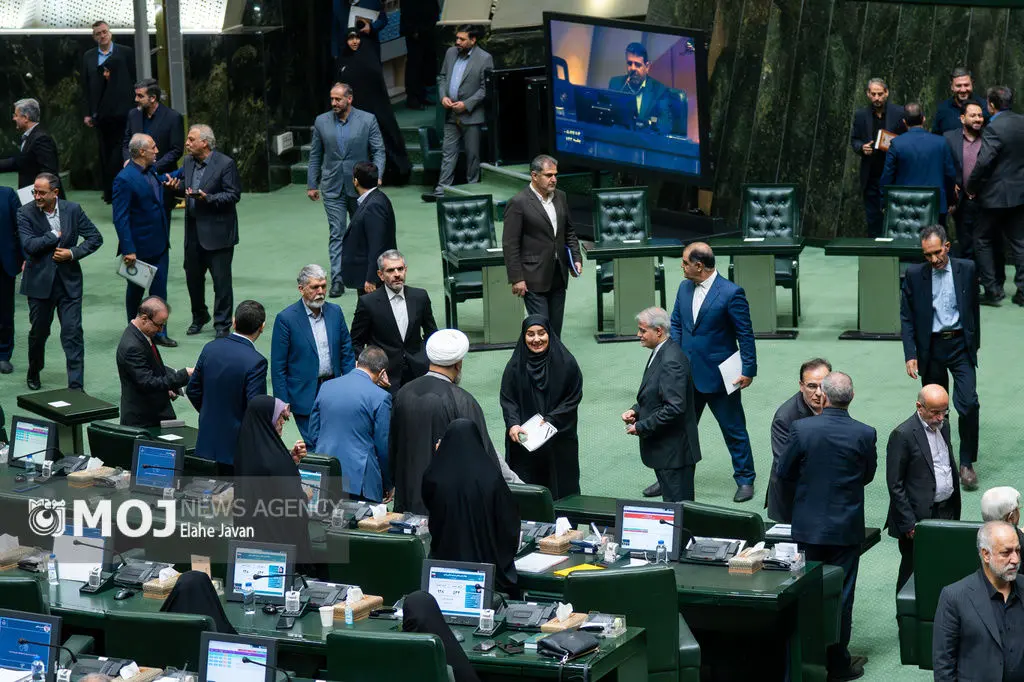 بررسی عملکرد یک‌ساله دولت در اجرای برنامه هفتم پایان یافت