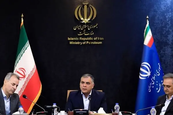 صنعت نفت محور اصلی تاب‌آوری اقتصادی کشور است