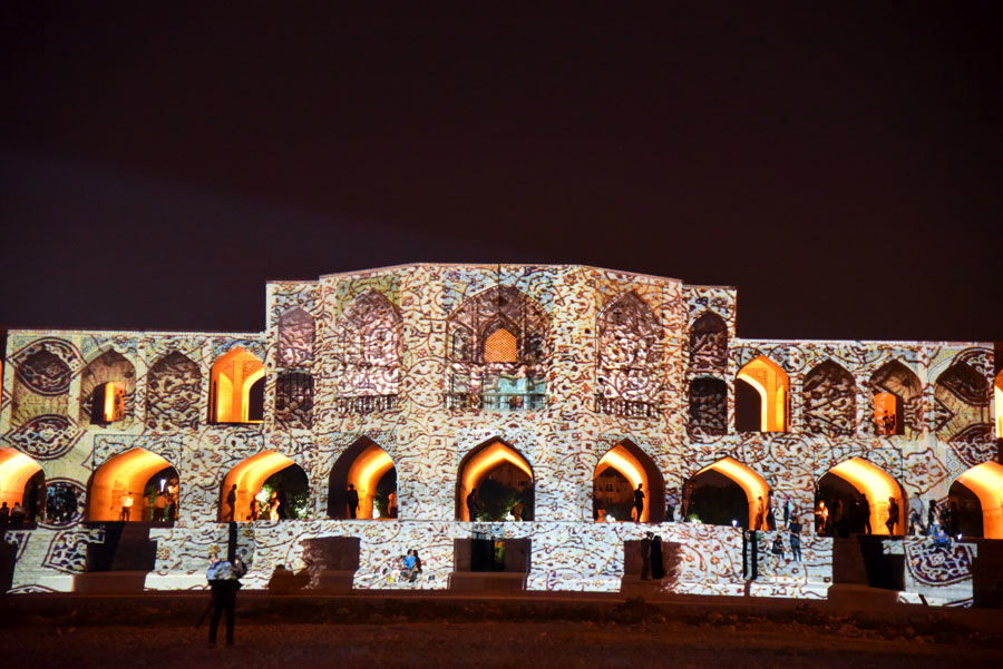 اجرای 15 طرح نورپردازی با اعتبار 220 میلیارد ریال در اصفهان