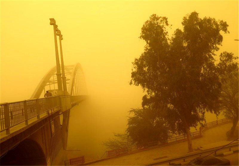 طوفان موجب قطع چندین ساعته آب و برق در بخشی از خوزستان شد