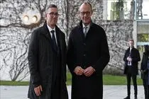 فشار مرتس بر اتحادیه اروپا برای آزادسازی دارایی‌های روسیه