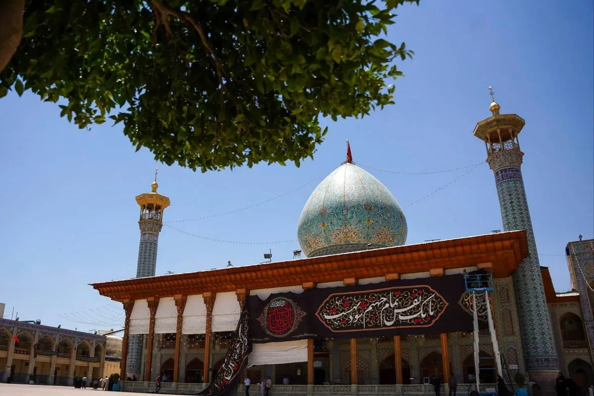 تشریح ویژهبرنامههای تاسوعا و عاشورای حسینی در حرم مطهر شاهچراغ (ع)
