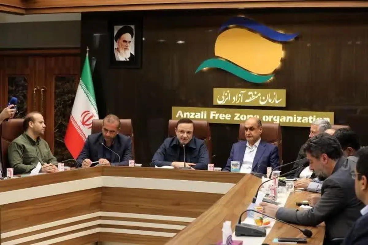 مسرور بر حمایت از آسیب دیدگان آتش سوزی ونوس تاکید کرد