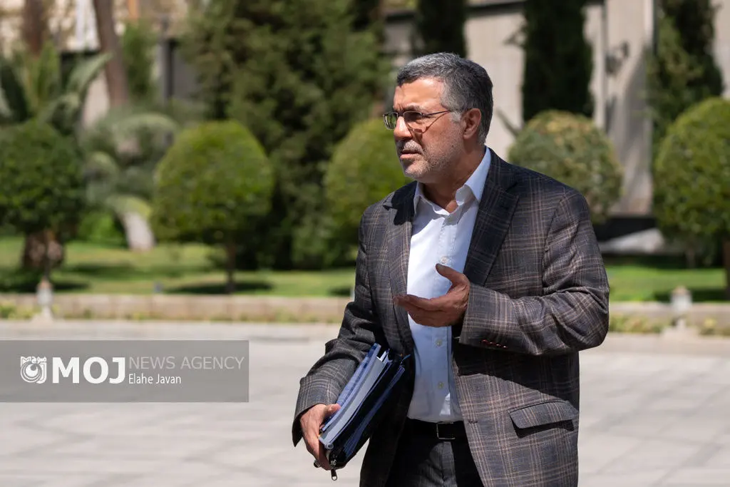 تامین ارز دارویی را بانک مرکزی تا 90 درصد پوشش داده است