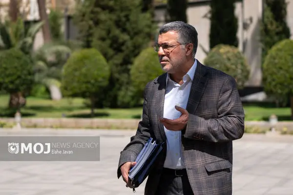 تامین ارز دارویی را بانک مرکزی تا 90 درصد پوشش داده است