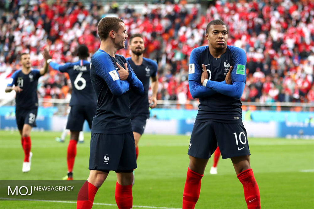 جام جهانی فوتبال - دیدار تیم های فرانسه و پرو