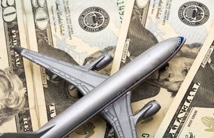 سرانه فروش ارز مسافرتی هوایی افزایش می‌یابد