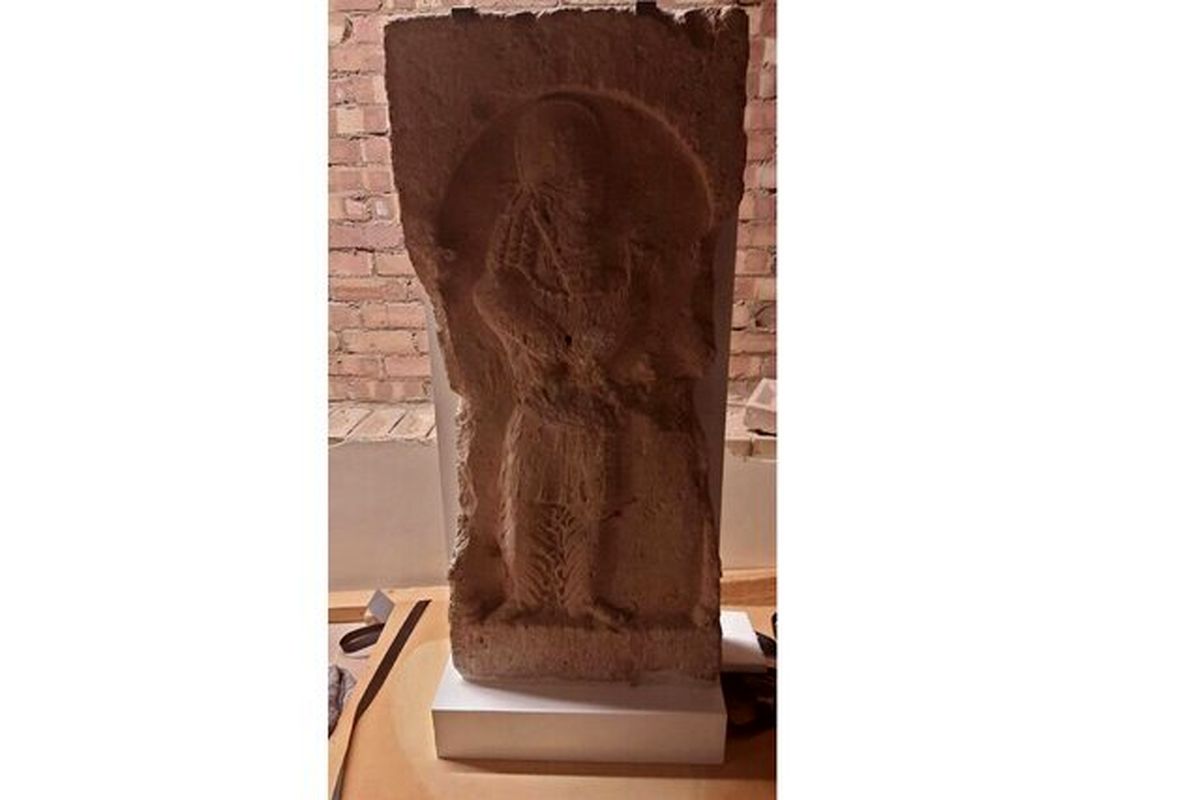 مجسمه سنگی وابسته به دوره ساسانی به‌زودی به کشور باز می‌گردد