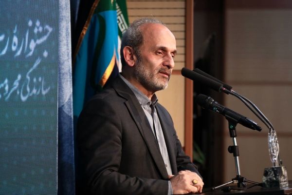 مردم، ستون قوام انقلاب و رمز عبور از بحران‌ها