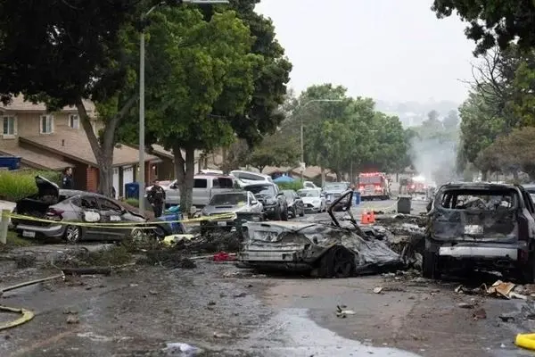 سقوط یک جت در آمریکا حادثه آفرید
