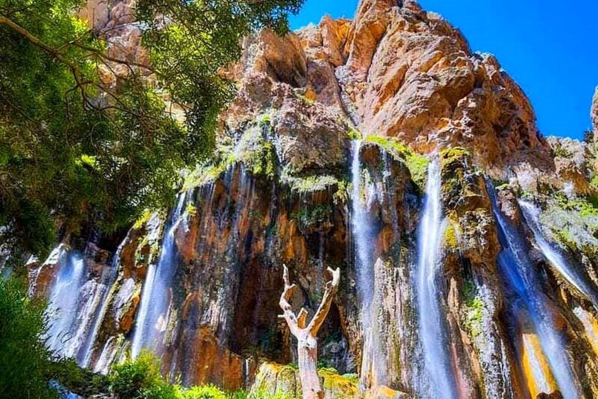 آشنایی با شهر شیراز، سرزمین آبشارها