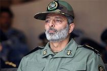 فرمانده کل ارتش جمهوری اسلامی ایران از پایگاه شکاری وحدتی دزفول بازدید کرد