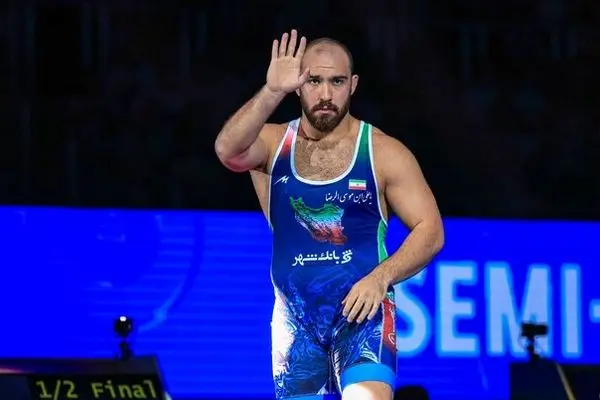 زارع سومین مدال طلای جهانی خود را با برد ۵ بر صفر جشن گرفت