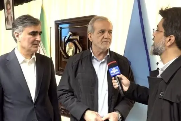 رئیس جمهور شایعه برکناری رئیس کل بانک مرکزی را رد کرد