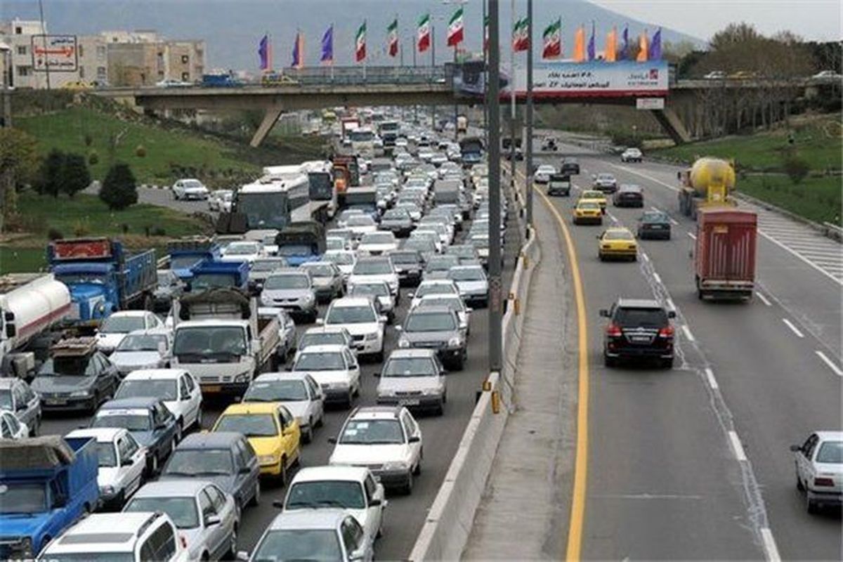 ترافیک سنگین در آزادراه‌های قزوین-کرج و ساوه-تهران 