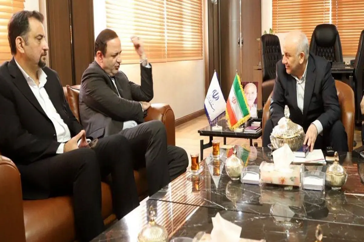 دیدار دبیر شورای‌عالی مناطق آزاد تجاری-صنعتی و ویژه اقتصادی با استاندار مازندران