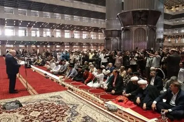 دنیا باید صدای مظلومیت مردم غزه باشد