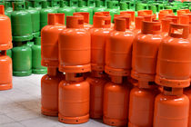 سیلندر گاز خانگی در تمامی نقاط استان به قیمت مصوب 6900 تومان است