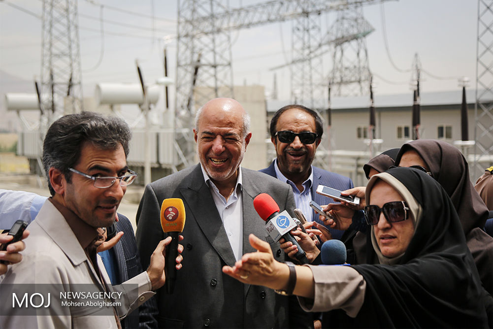مراسم افتتاح پروژه های برق منطقه‌ای تهران