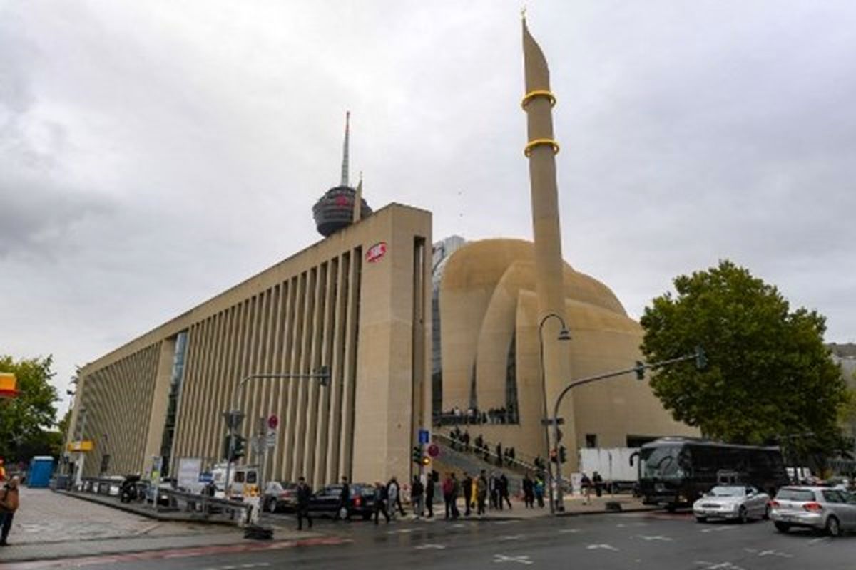 اردوغان بزرگترین مسجد اروپا را افتتاح کرد