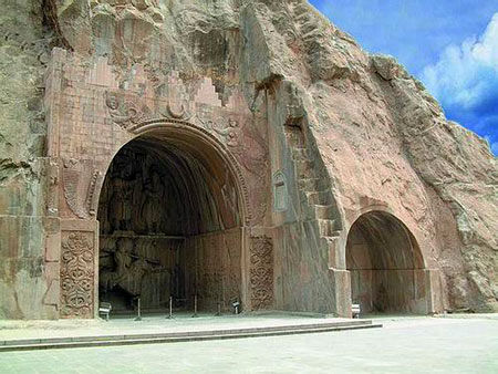 طبیعت و آثار باستانی کرمانشاه محل مناسبی برای گردشگران است