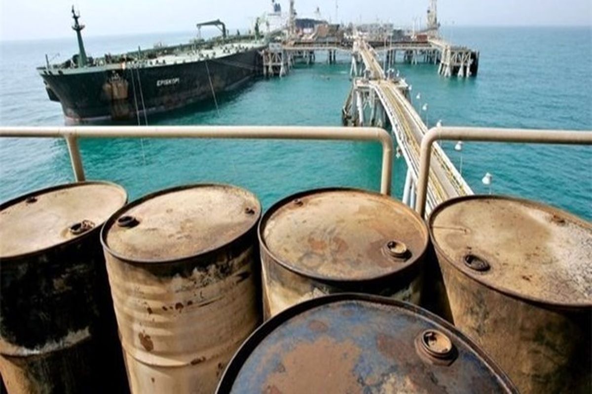کشف سوخت قاچاق در آب های خلیج فارس