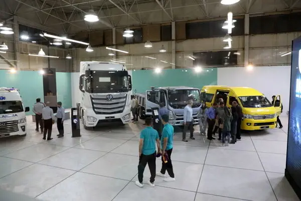 نمایش محصولات ایران‌خودرو دیزل در نمایشگاه بین‌المللی تبریز