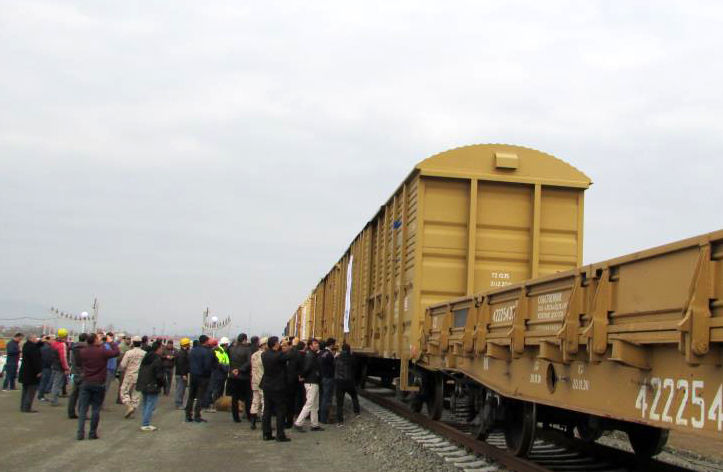 ورود آزمایشی نخستین قطار باری از مقصد سن‌پطرزبورگ روسیه به آستارا