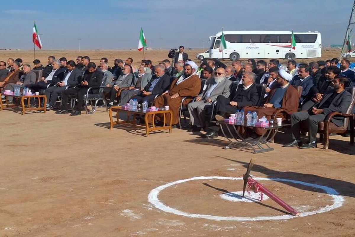 ساخت مجموعه ۶۰۰ هکتاری مسکن ملی عشق آباد نیشابور آغاز شد