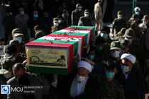 وداع تهرانی‌ها با ۱۵۰ شهید گمنام دفاع مقدس در مصلای امام خمینی (ره)