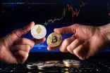 اوربیت در برابر بایننس: چرا اوربیت انتخاب بهتری برای ایرانیان است؟