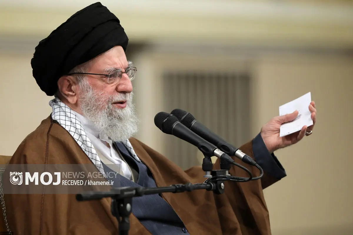 دیدار قهرمانان ورزشی و مدالآوران المپیادهای علمی با رهبر انقلاب
