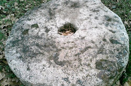جانمایی سنگ‌آسیاب منجنیق در باغملک