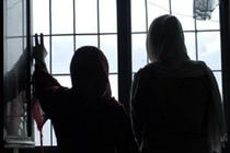آزادی زندانی بند نسوان با همت خیرین ایرانی مقیم کانادا
