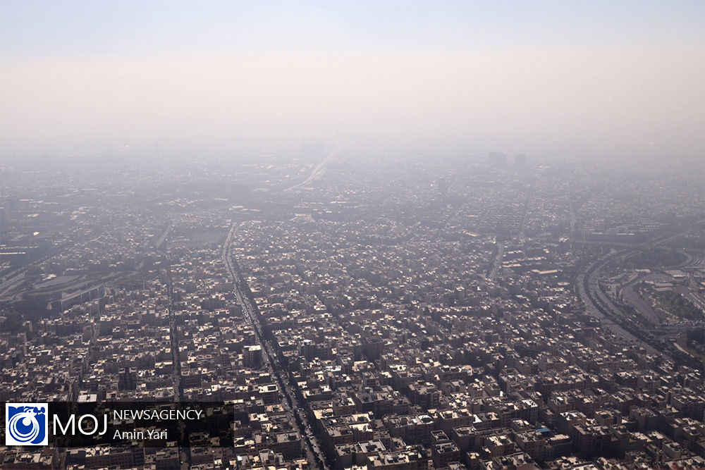  کیفیت هوای تهران در ۲۸ ایستگاه وضعیت قرمز نشان می‌دهد