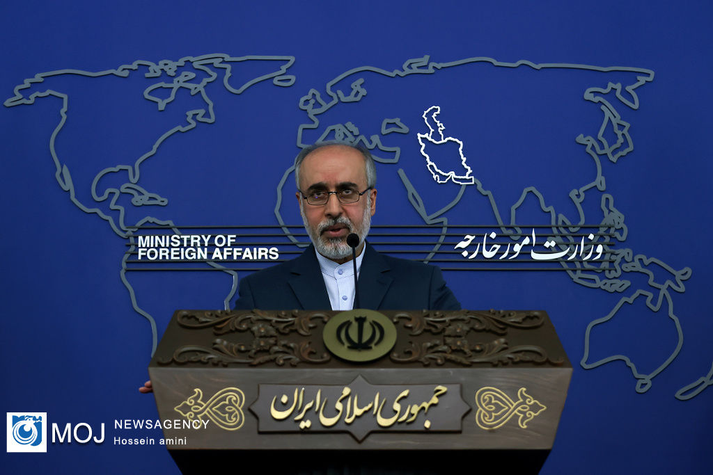 ایران در رابطه با حقوق کشور در میدان آرش ذره‌ای تعلل نمی‌کند