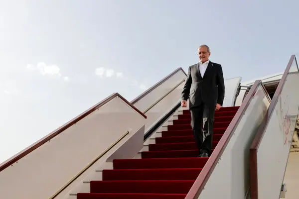 پزشکیان راهی تهران شد